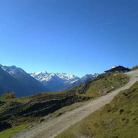 Peer Нойштифт-им-Штубайталь